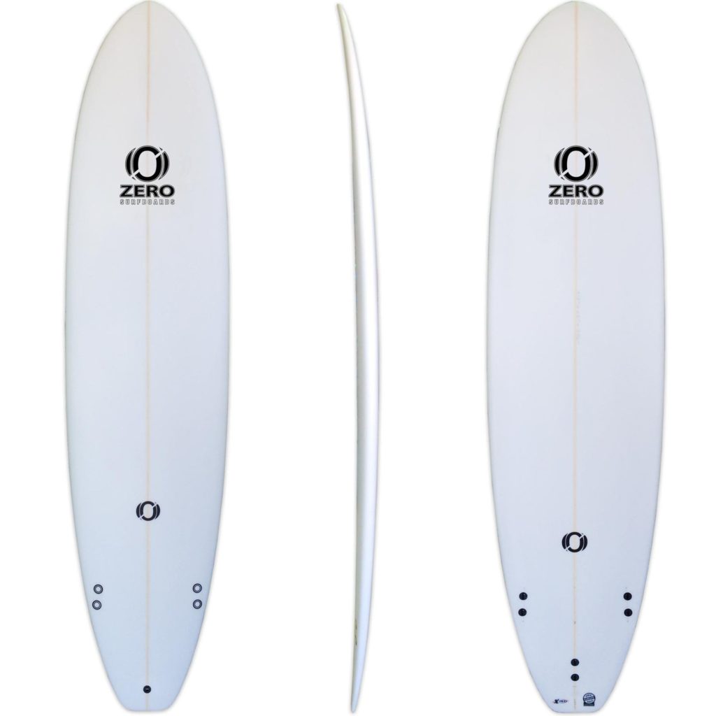 Foto eines Mini-Malibu-Surfboards, ideal für eine Mischung aus Stabilität und Manövrierfähigkeit