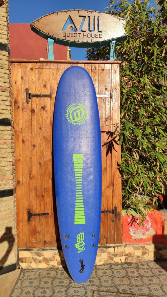 Photo of a softboard, ideal for beginner surfers